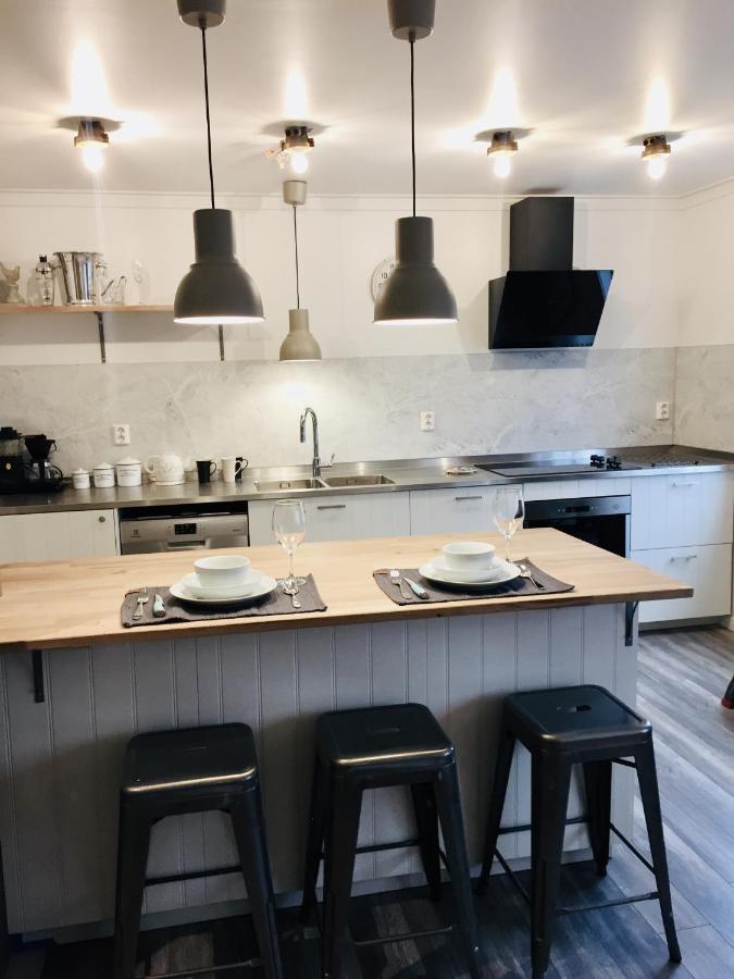 Apartments At The Sentrum Kristiansund Ngoại thất bức ảnh