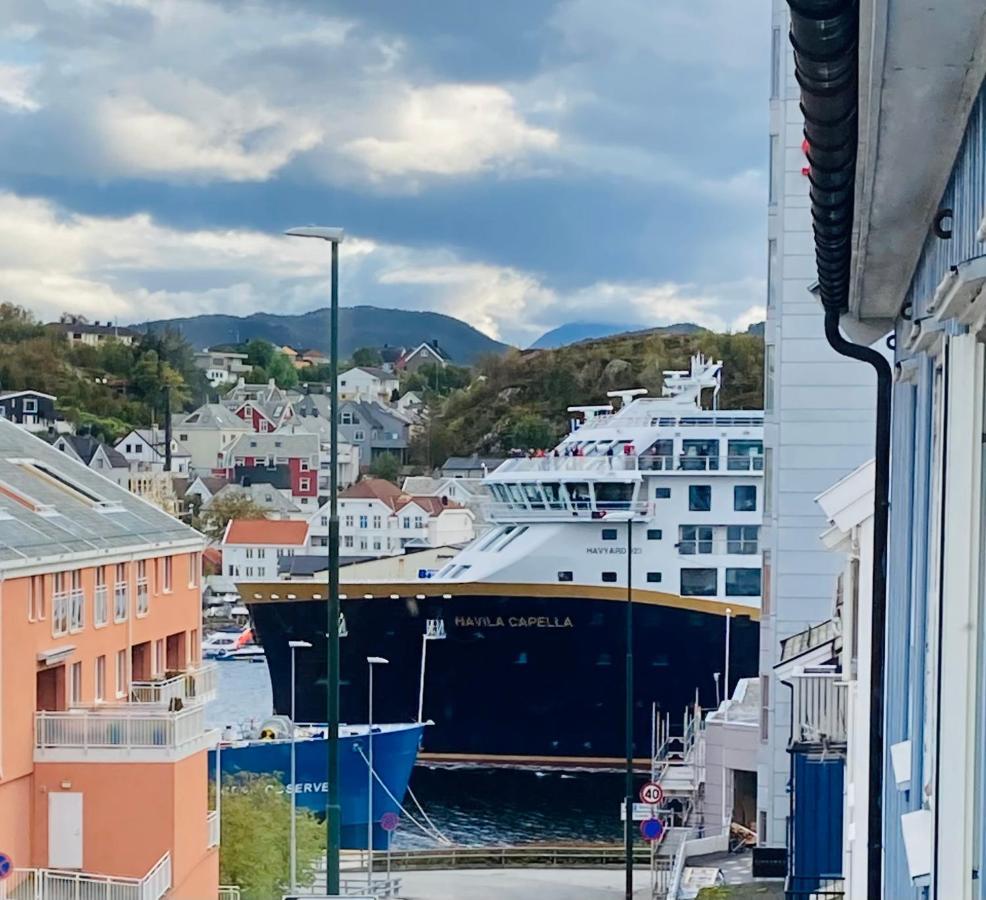 Apartments At The Sentrum Kristiansund Ngoại thất bức ảnh
