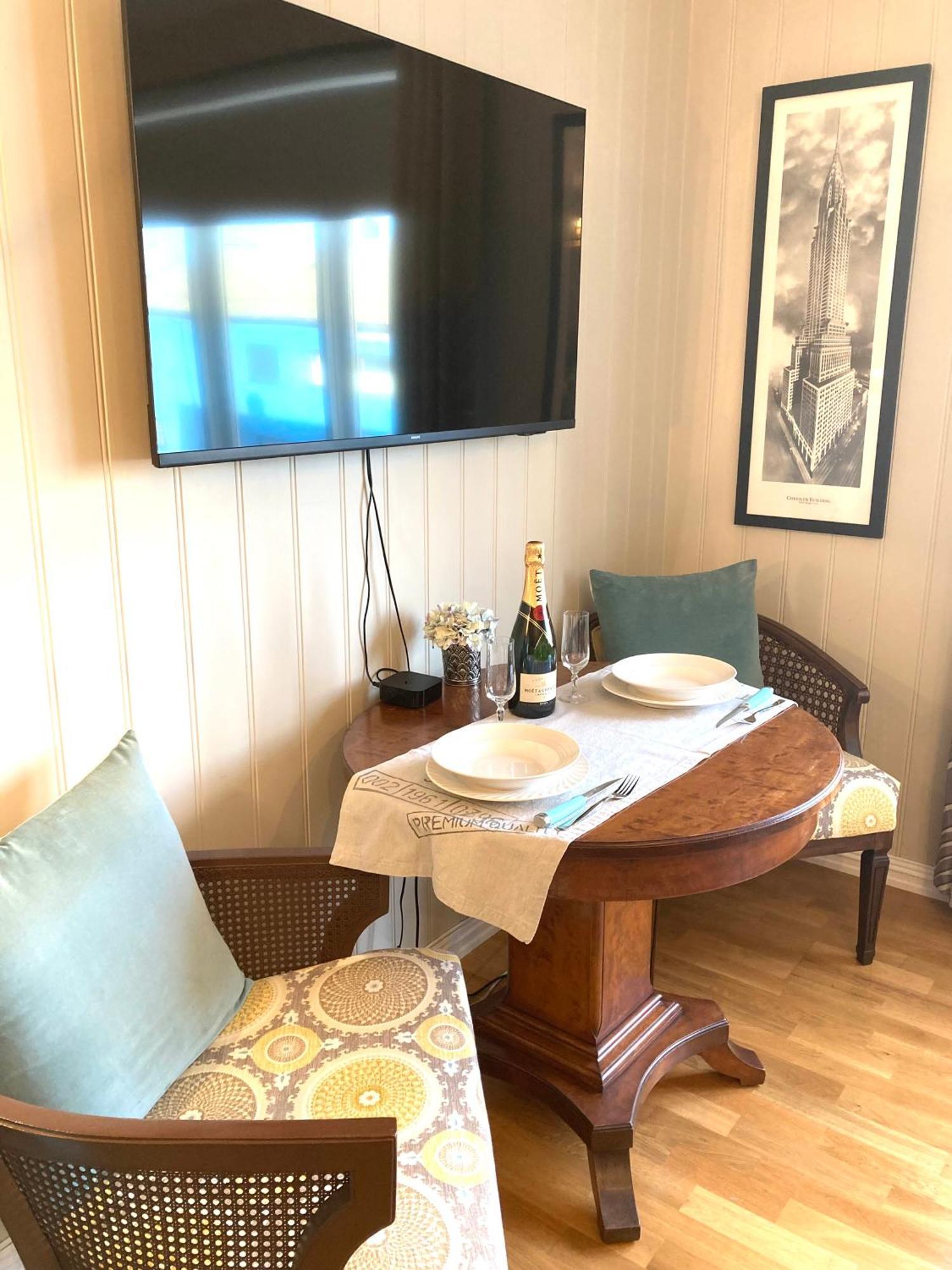 Apartments At The Sentrum Kristiansund Ngoại thất bức ảnh